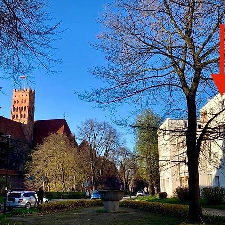 Widok Zamku O Poranku Lägenhet Malbork Exteriör bild
