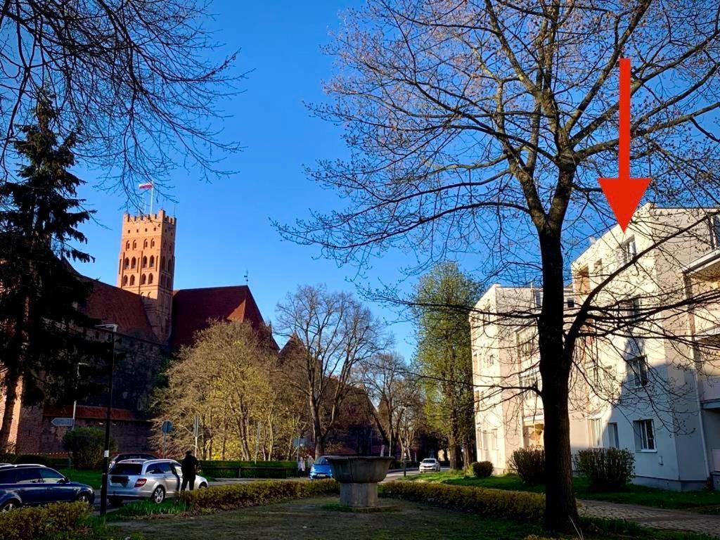 Widok Zamku O Poranku Lägenhet Malbork Exteriör bild